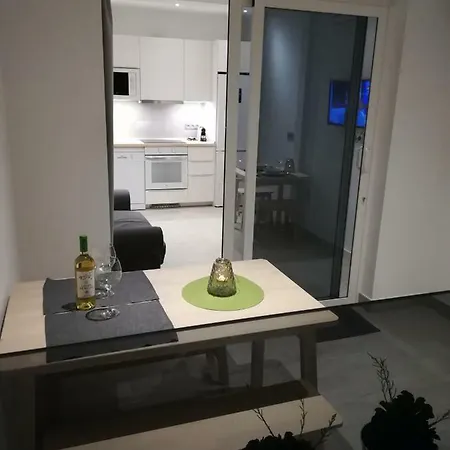 Valeria * Puerto del Carmen (Lanzarote)